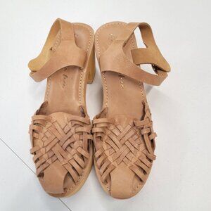 Band of the free Magnolia Leather Platform Heel  clogs Sandals size 11